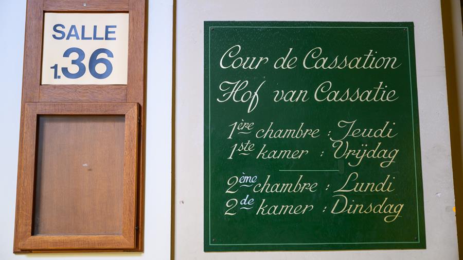 Cassation : la liberté d’expression d’un médecin ne peut pas mettre la santé en danger