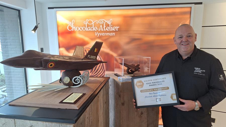Chocolade-Atelier Vyverman creëert F-35 voor koning